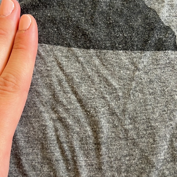 Grey and Red Minnesota Home 3/4 Length Sleeve T-shirt Size XS - Picture 3 of 4